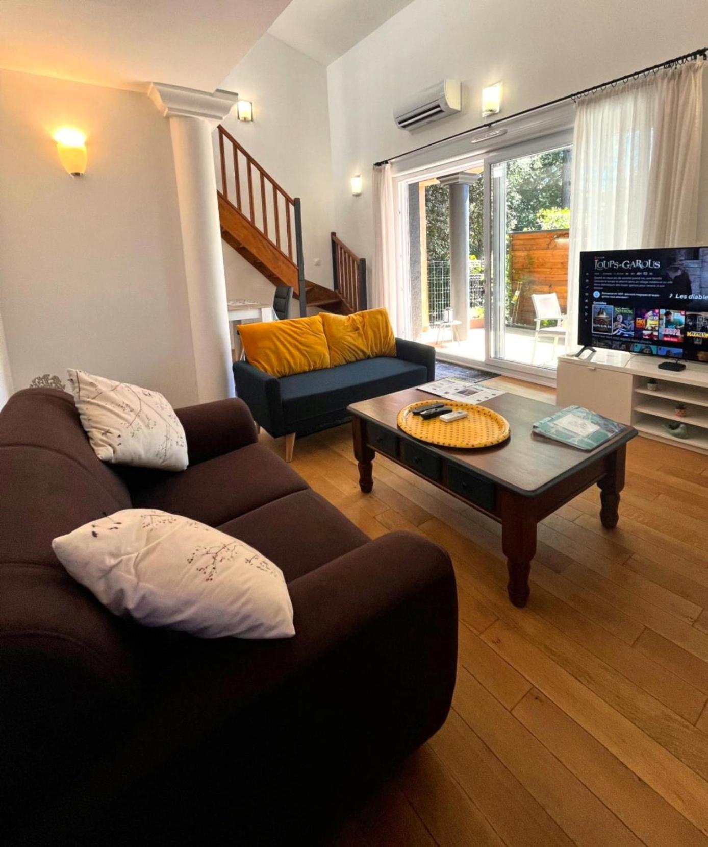 Spacieuse Dependance Duplex 50 M2 Classe 3 Etoiles Sans Vis-A-Vis Греу-ле-Бен Екстер'єр фото